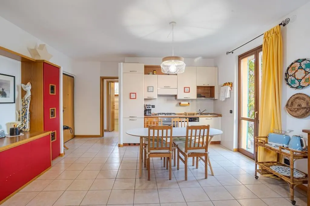 Cozy Apartment With Garden X2! Bellagio Italy