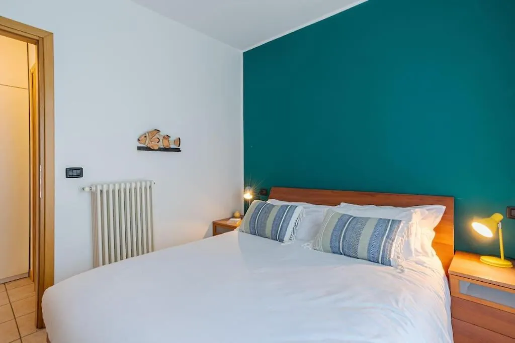 Cozy Apartment With Garden X2! Bellagio 0*,  Italy